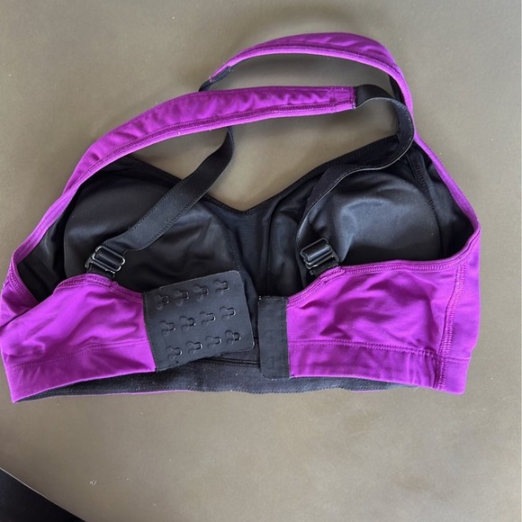 Lululemon Ta Ta Tamer II Tender Violet & Black 32DD Sports Bra - Picture 4 of 6